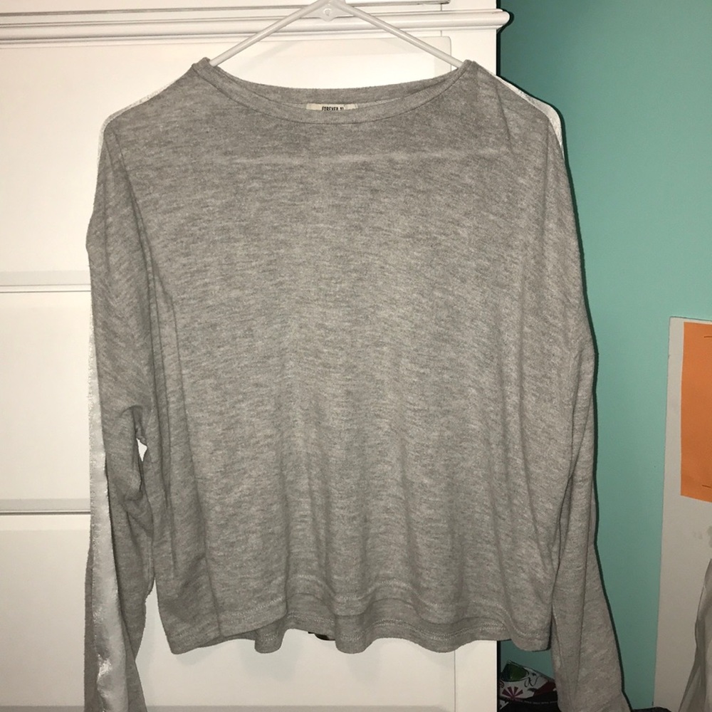Gray shirt